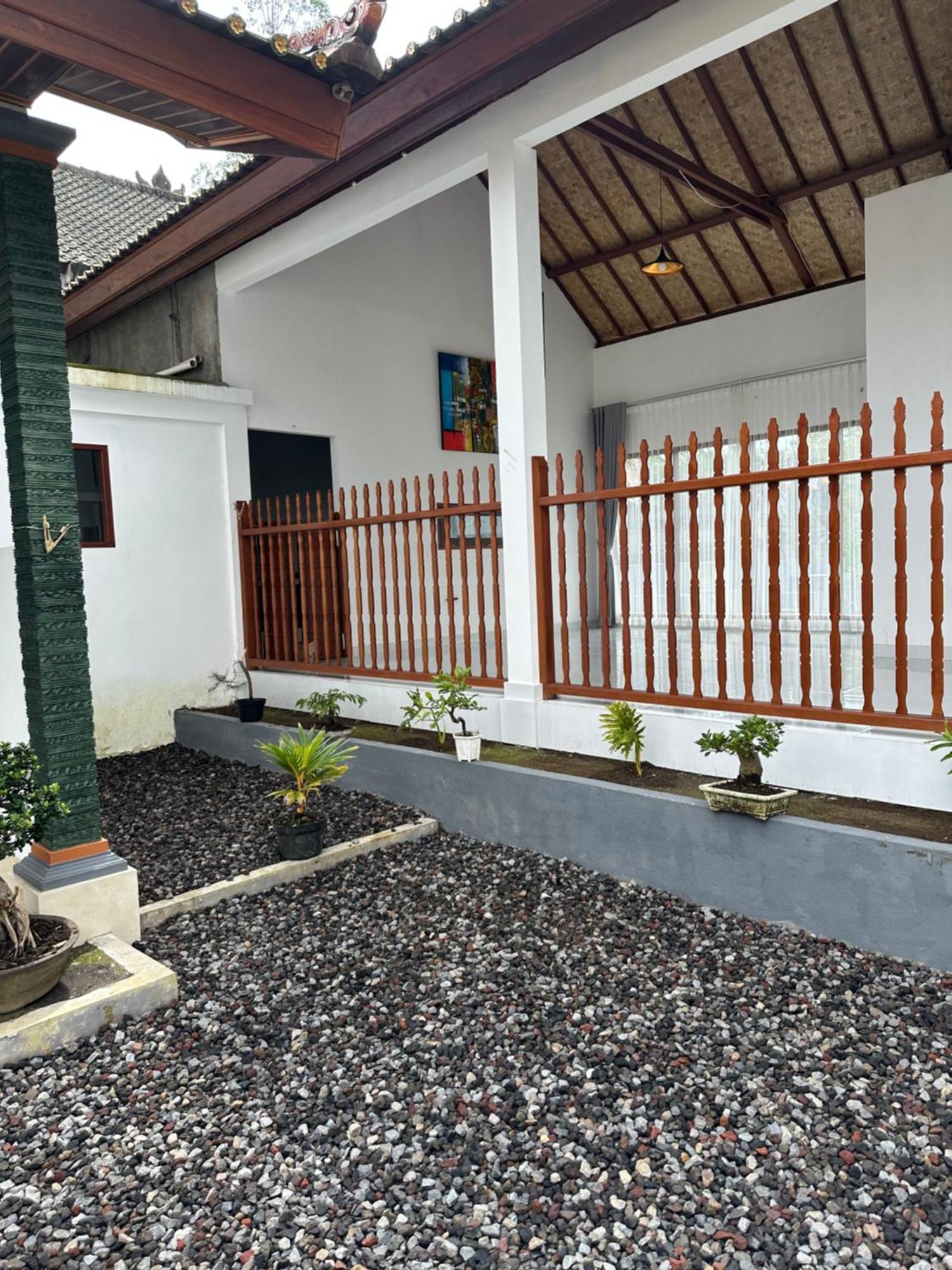 Bali Basuki Retreat Center Apartment Besakih Exterior photo
