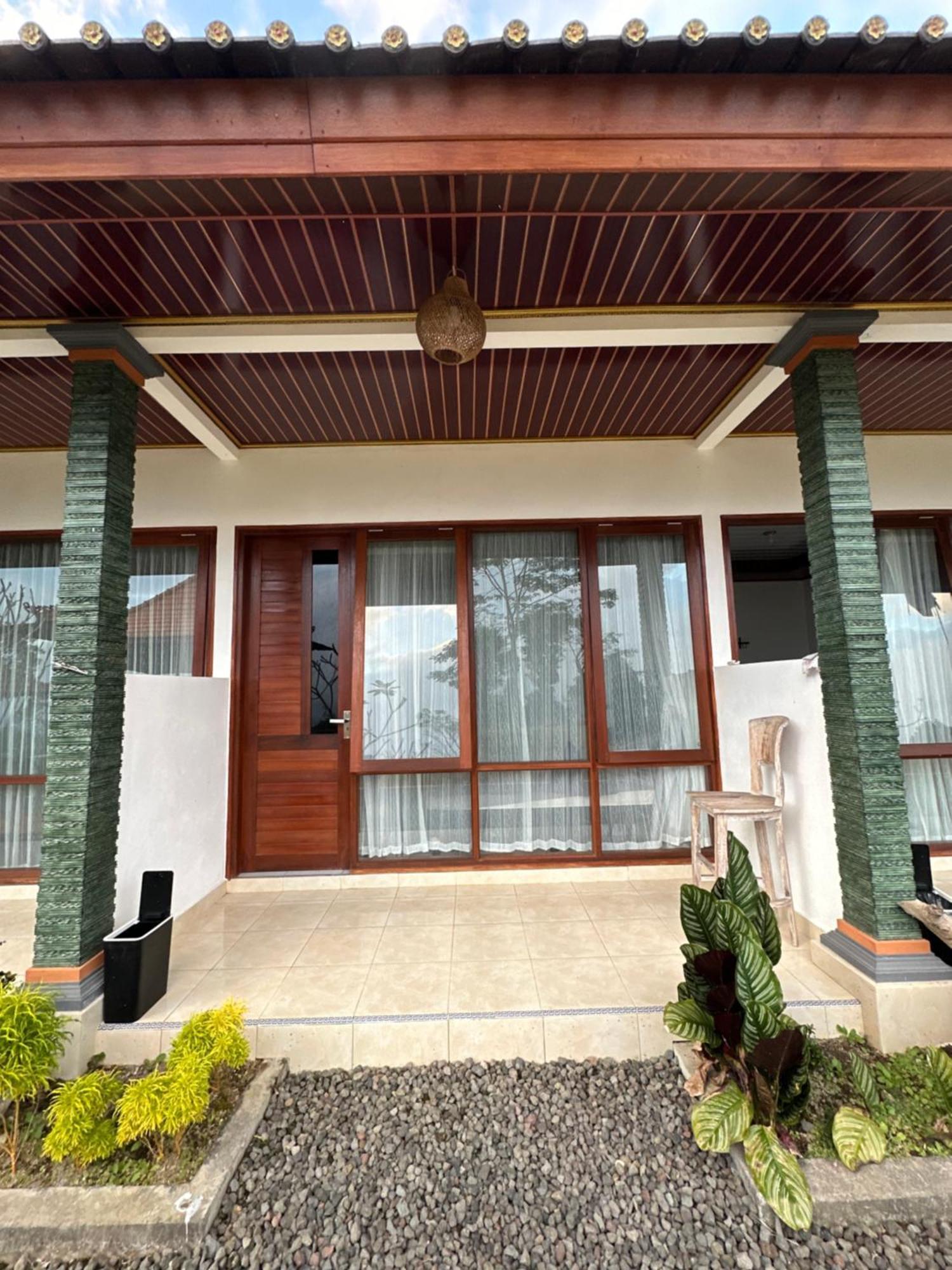 Bali Basuki Retreat Center Apartment Besakih Exterior photo